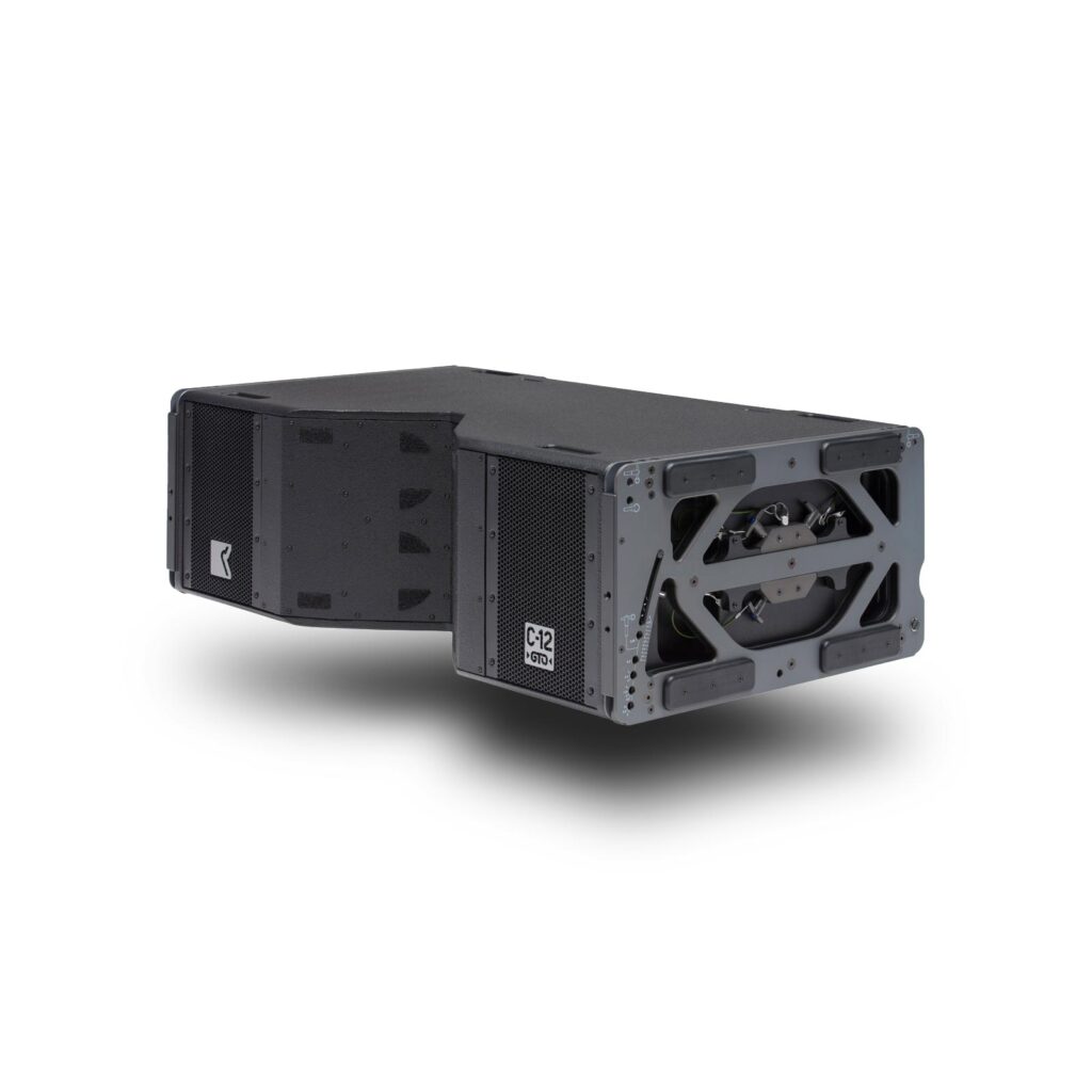 Long-throw line array element
Components: 2 x 12”, 4 x 6.5”, 2 x 3”
Horizontal directivity: 90°